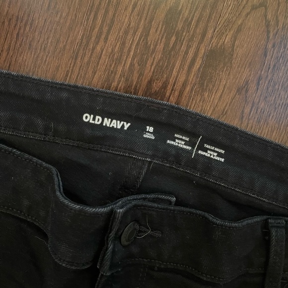 Classic Black Denim High Rise Skinny Jeans - Picture 3 of 4